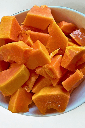How To Cut Papaya